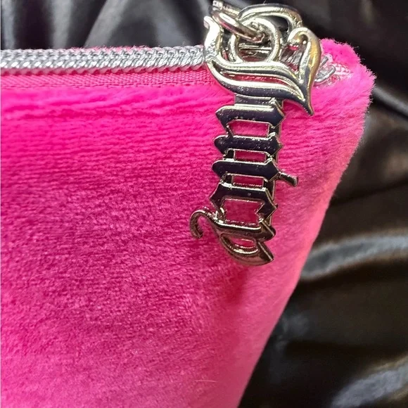 NWT Juicy Couture Make Up bag. Bright pink with Juicy bling on one side. - Picture 4 of 6